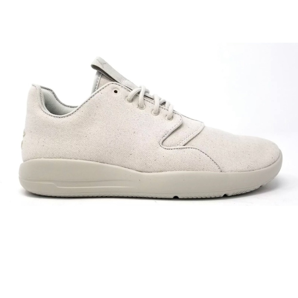 NEW MEN'S AIR JORDAN ECLIPSE LIGHT BONE US 9.5.
